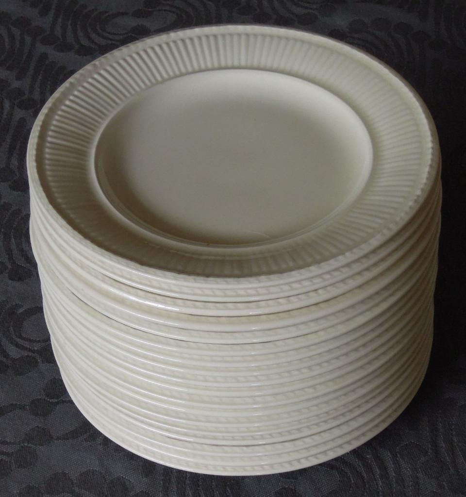 Nr RR84: ZEVEN Wedgwood Edme taartbordjes per stuk 7 euro, Huis en Inrichting, Keuken | Servies, Ophalen of Verzenden, Wedgwood.