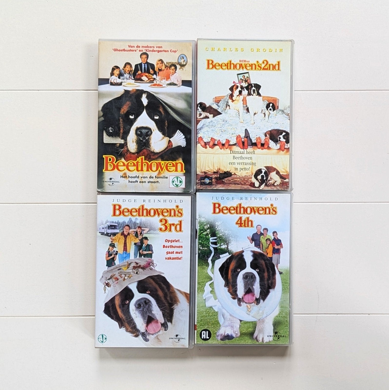 Beethoven 1-4 (1992-2001) 4 x VHS Videoband, Komedie Classic, Alle leeftijden, Ophalen of Verzenden, Zo goed als nieuw, Komedie