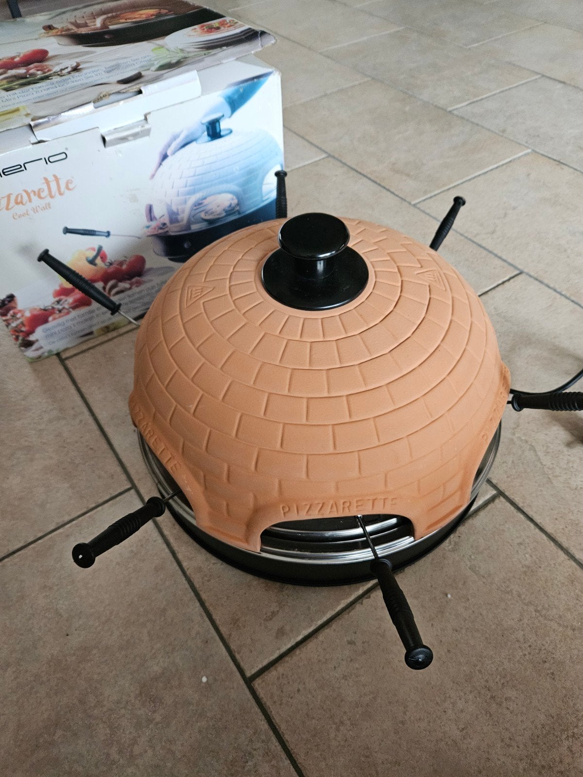 Emerio Pizzarette voor 6 personen - Zo goed als nieuw, Witgoed en Apparatuur, Ovens, Minder dan 45 cm, Overige merken, Pizzaoven