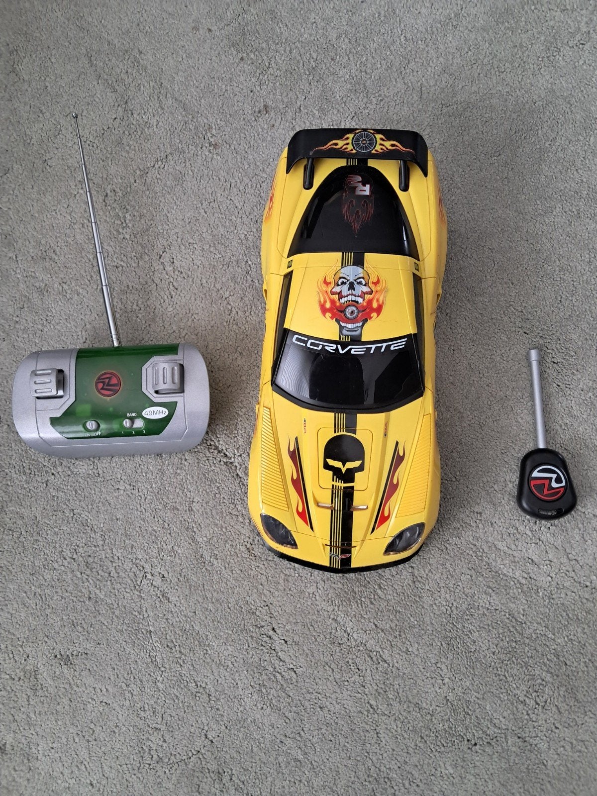 Ridemakerz Corvette RC Auto met Afstandsbediening, Hobby en Vrije tijd, Modelbouw | Radiografisch | Auto's, Elektro, Gebruikt