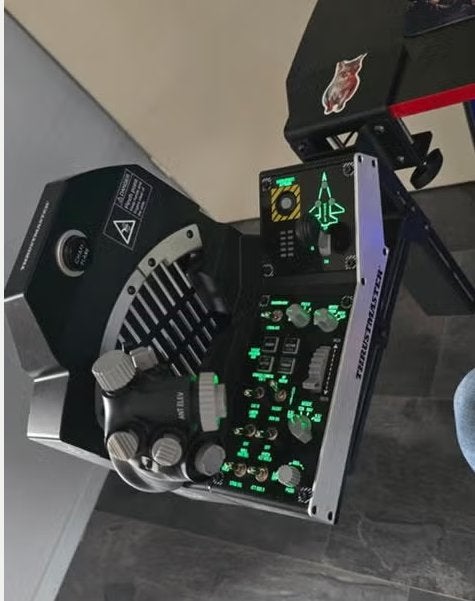 Trustmaster Hotas set, Ophalen, Zo goed als nieuw, Thrustmaster
