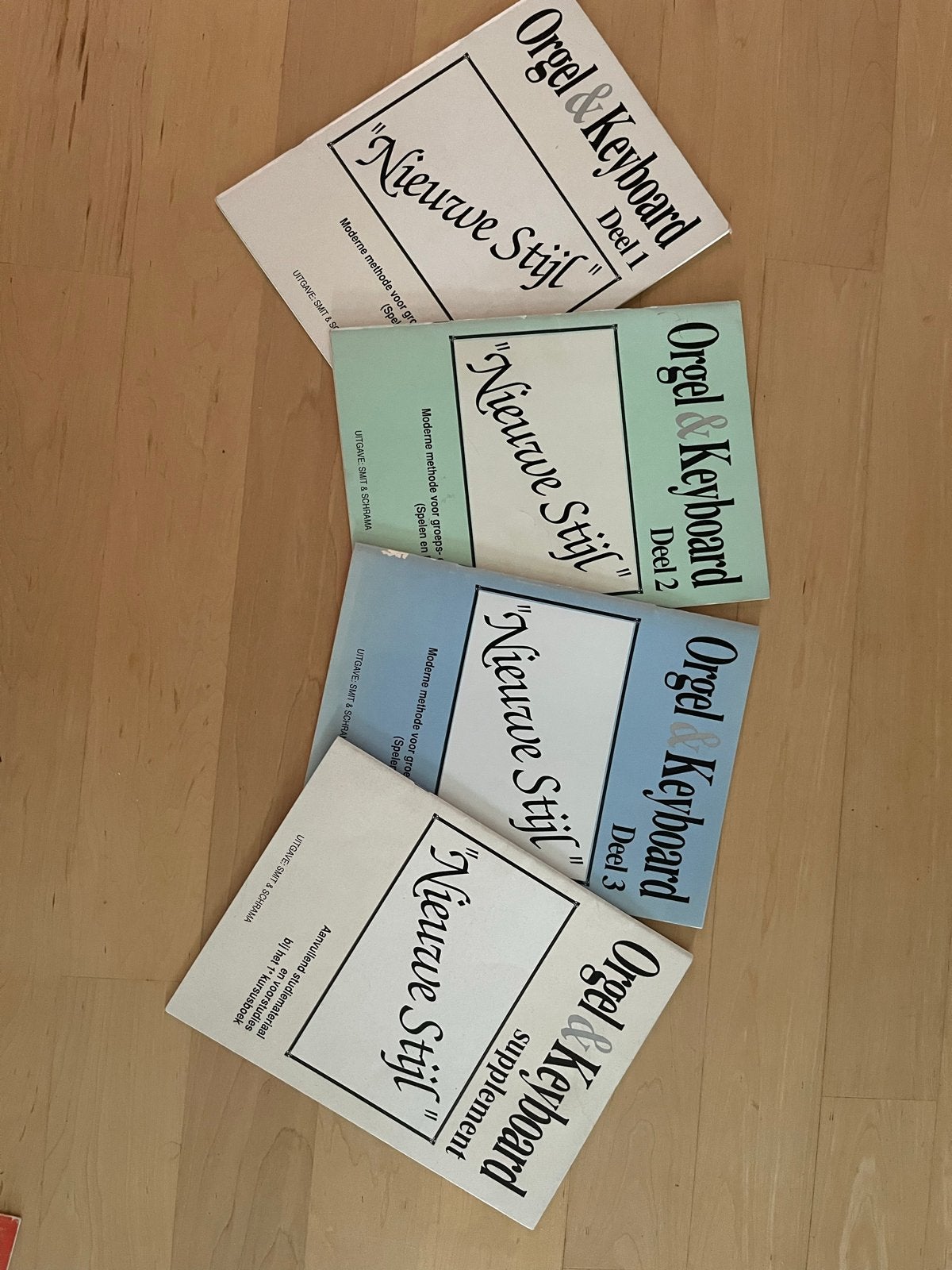 Orgel & Keyboard "Nieuwe Stijl" - Complete Set (4 Boeken), Muziek en Instrumenten, Bladmuziek, Gebruikt, Overige genres, Les of Cursus