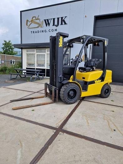 Heftruck Yale Gdp25 2.5t diesel sideshift /triplo, Zakelijke goederen, Machines en Bouw | Heftrucks en Intern transport, 2000 tot 3000 kg