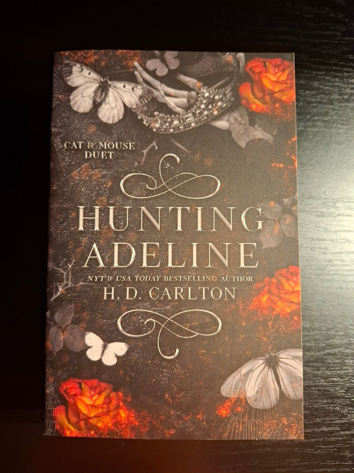 Haunting Adeline, Ophalen
