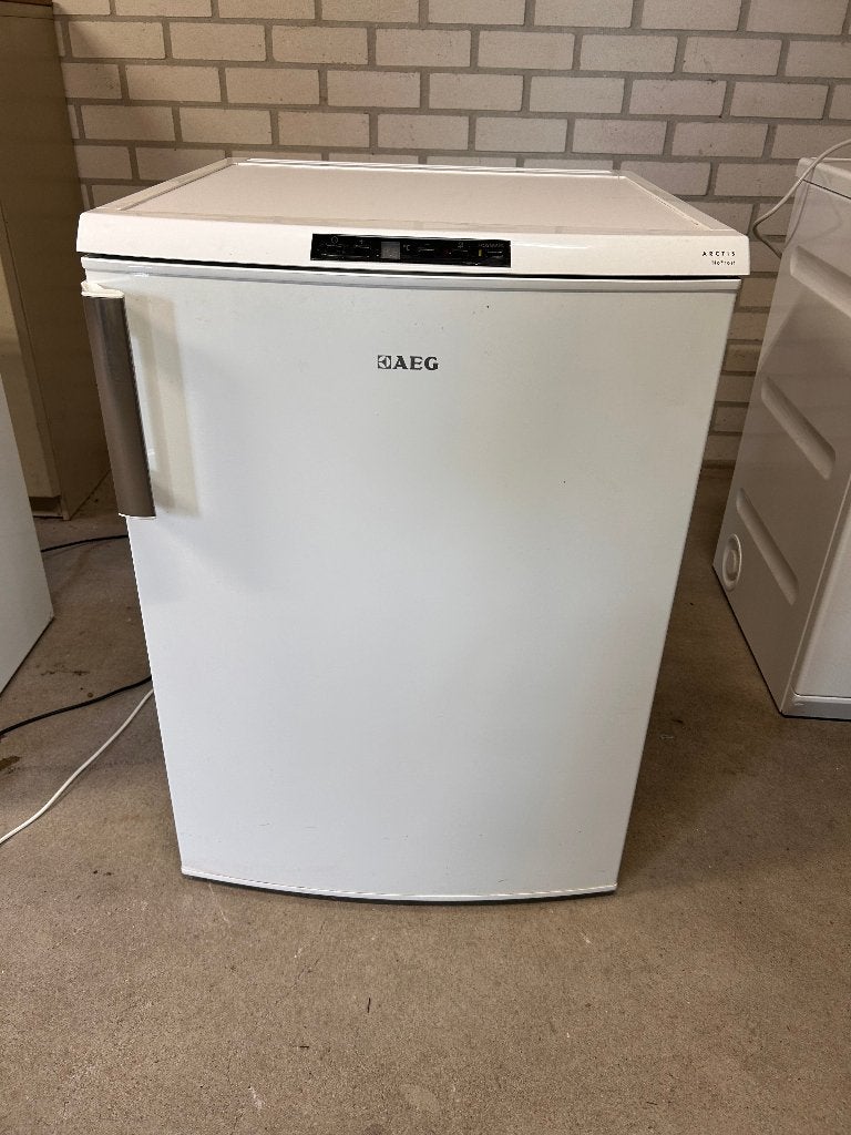 AEG Diepvrieskist / vriezer, Witgoed en Apparatuur, Gebruikt, Minder dan 85 cm, Ophalen, Vrieskast