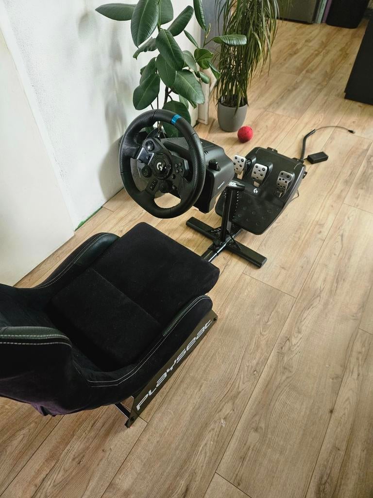 Playseat Evolution Alcantara met Logitech G923 Racestuur, Spelcomputers en Games, Ophalen