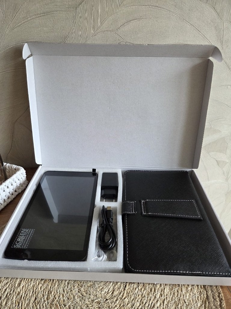 RoHS YC-08P 8" Android tablet met toetsenbord. NIEUW, YC-08P, 32 GB, 8 inch, Uitbreidbaar geheugen