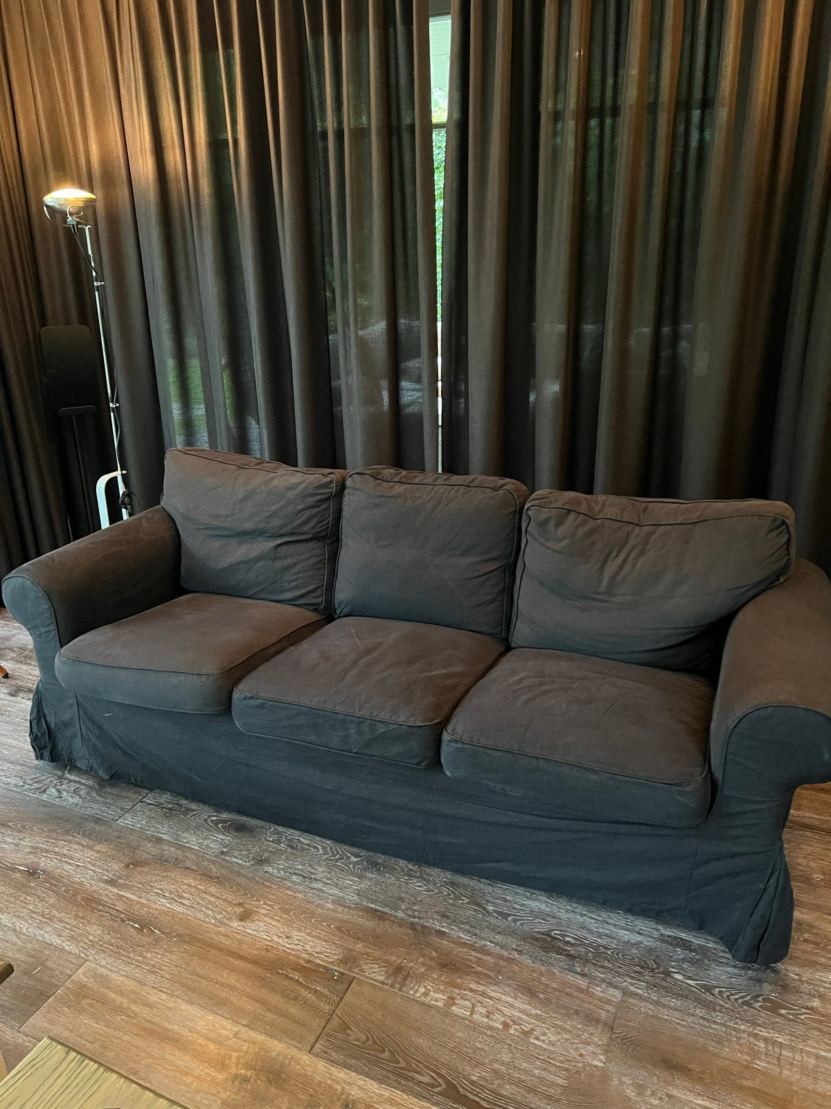 2x IKEA Ektorp 3-zitsbank met 2 sets hoezen (antraciet/bloem, Huis en Inrichting, Banken | Bankstellen, Ophalen, Gebruikt, Driepersoons
