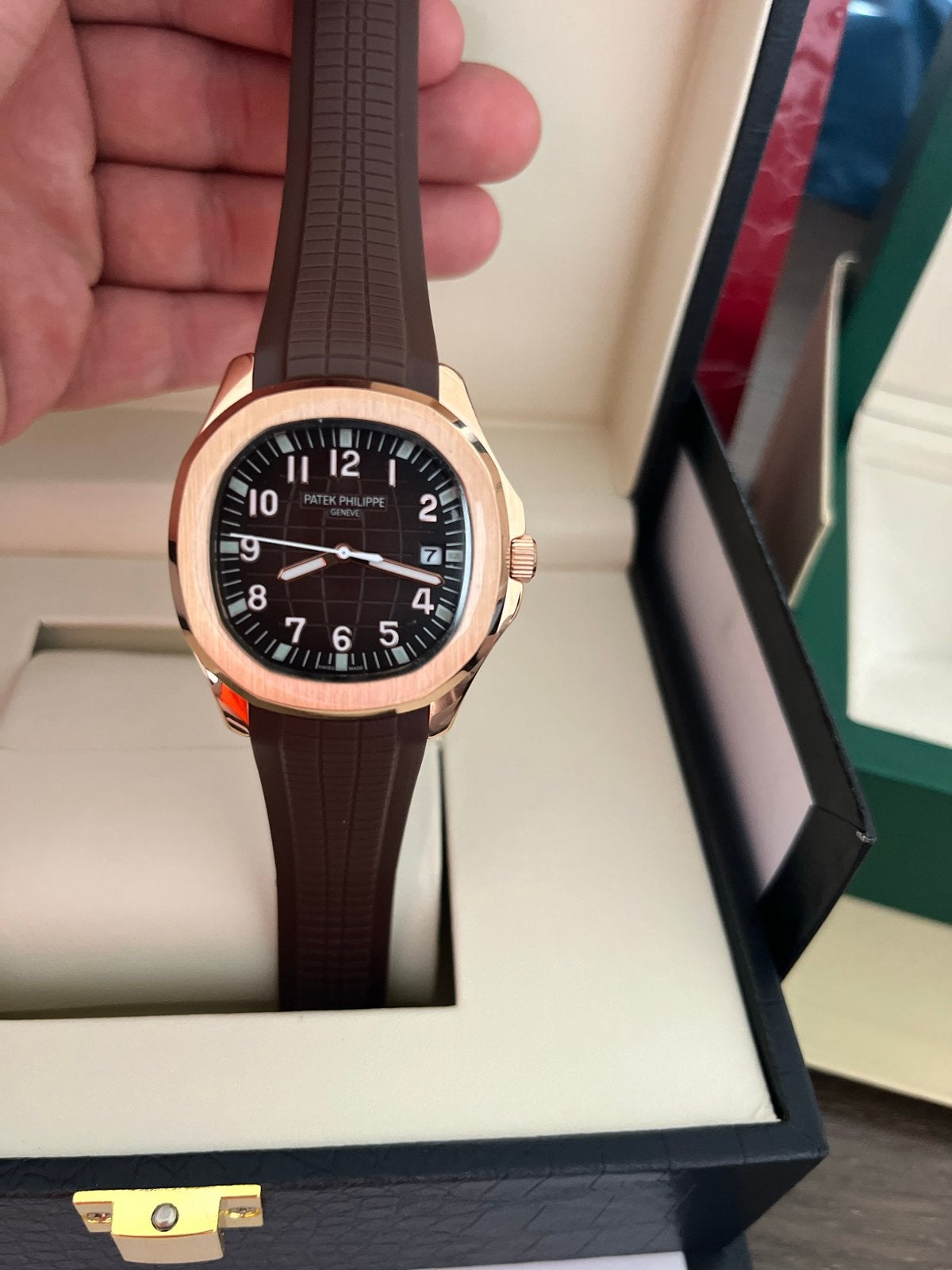 Patek Philippe Nautilus Rose Goud Bruin Rubberen Band, Overige merken, Polshorloge, Kunststof, Ophalen of Verzenden
