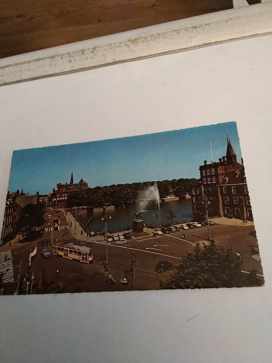 Oude ansichtkaart Den Haag: Hofvijver en Binnenhof, Ophalen of Verzenden