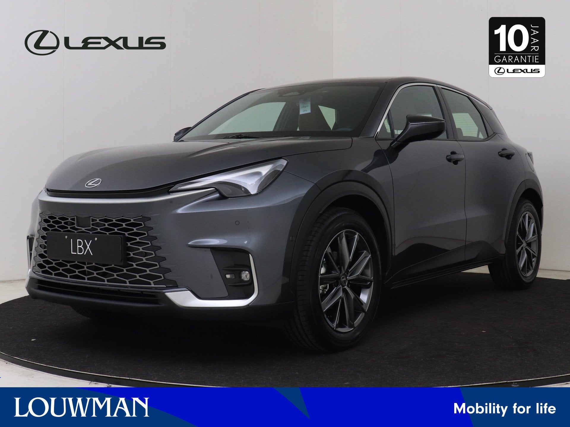 Lexus LBX Relax 2WD Advanced Pack | HUD | 360 Camera, Auto's, Lexus, 136 pk, Nieuw, Hybride Elektrisch/Benzine, SUV of Terreinwagen
