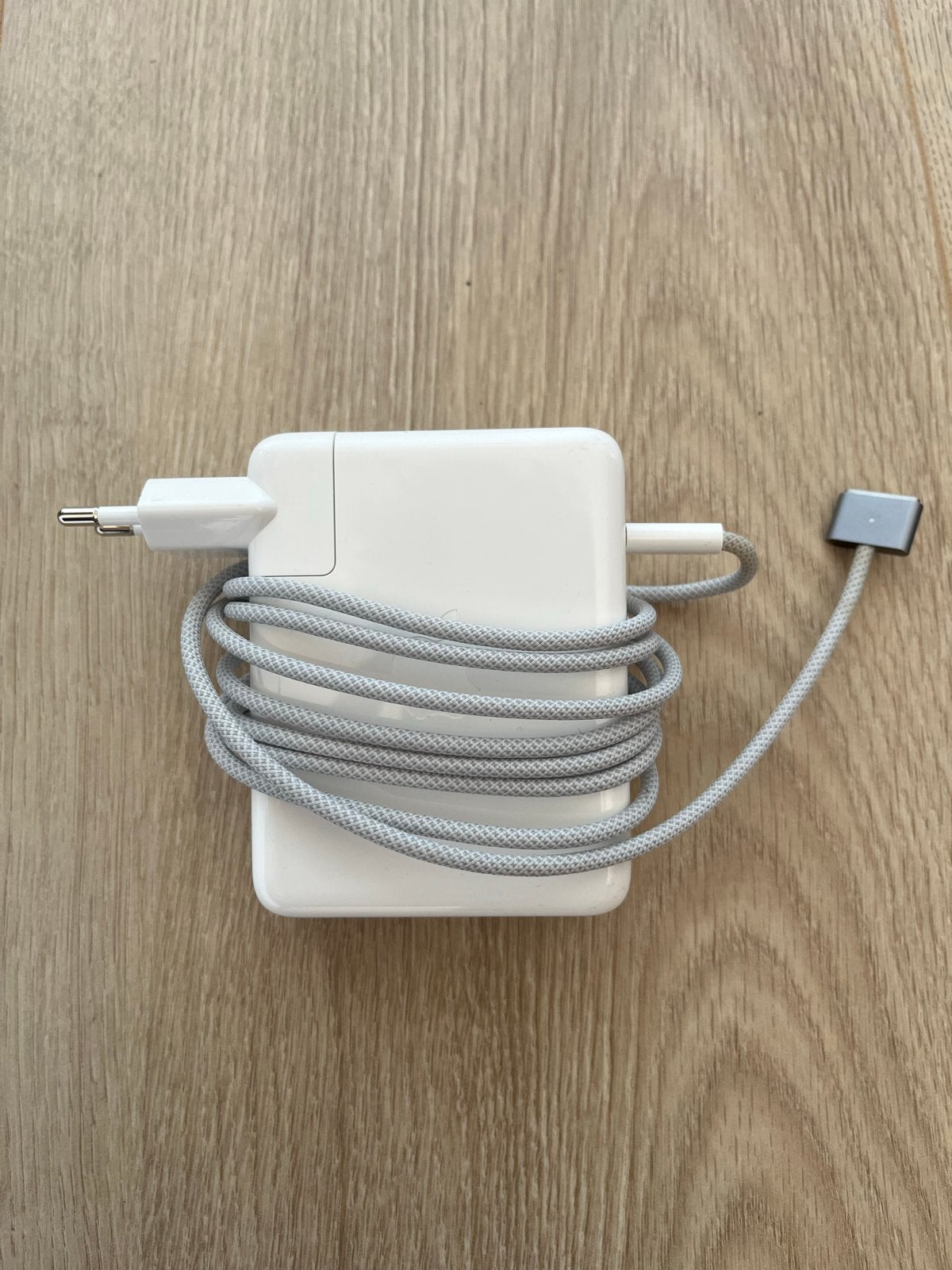 Officiële Apple 140W USB-C oplader met Magsafe kabel, USB-C, Adapter, Zo goed als nieuw, Apple