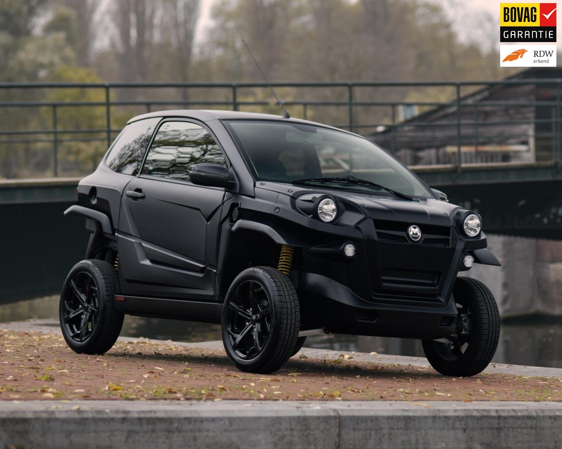 Aixam Brommobiel Mega e-Scouty 2026 citycar
