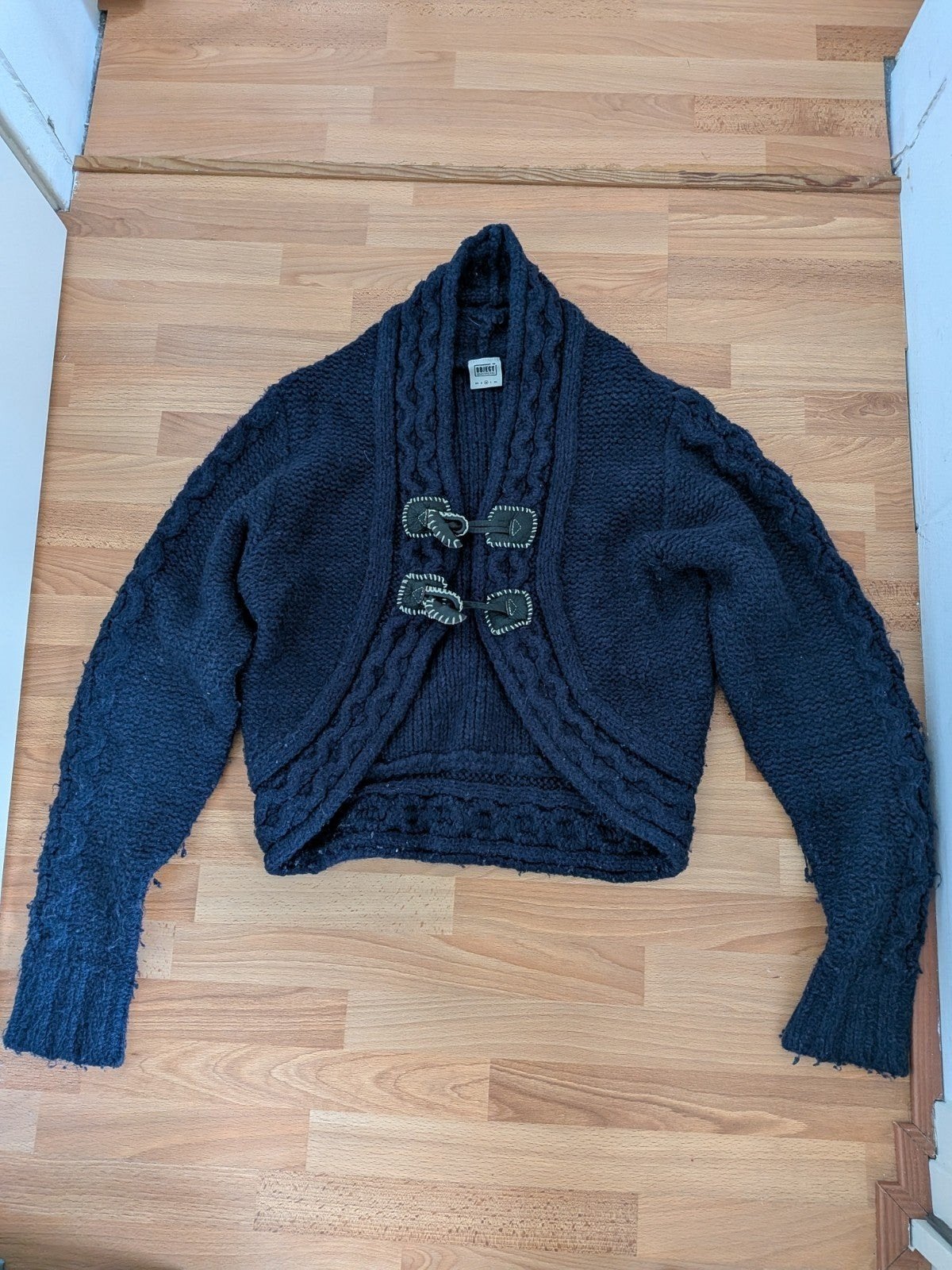 Object donkerblauw warmgebreid vestje met Noorse details, Ophalen of Verzenden, Zo goed als nieuw, Blauw