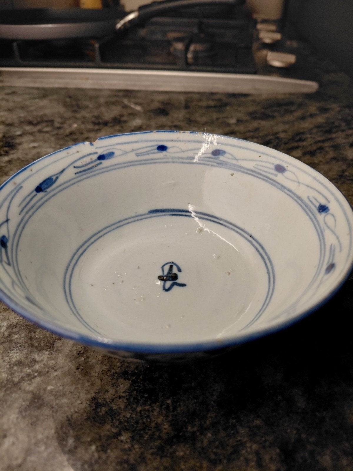 Antieke Chinese kom, blauw-wit porselein, Ophalen of Verzenden