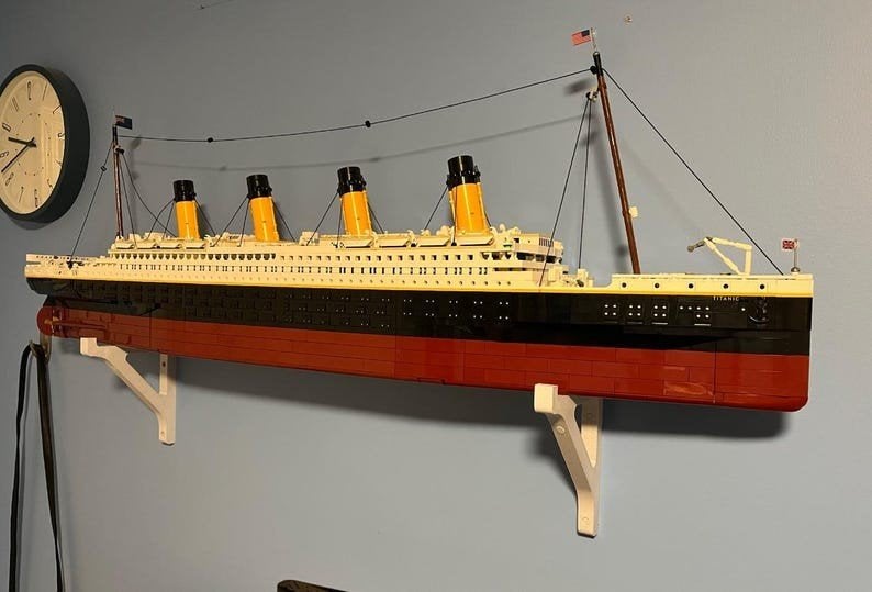 Foto 3 van titanic lego replica. gelijk aan origineel.