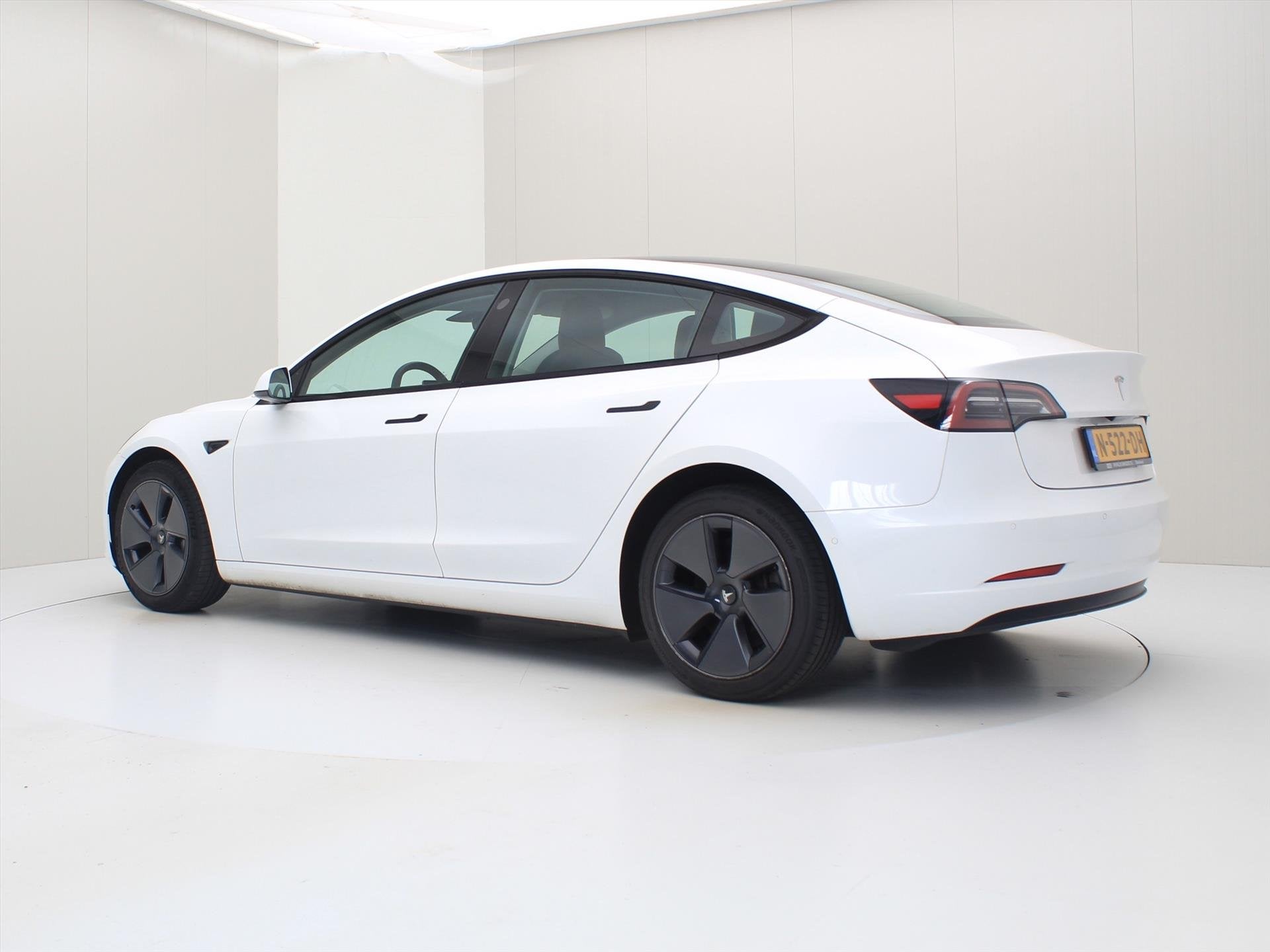 Tesla Model 3 Long-Range AWD 351pk 75 kWh 91% SoH FACELIFT [, Automaat, Gebruikt, Zwart, Wit