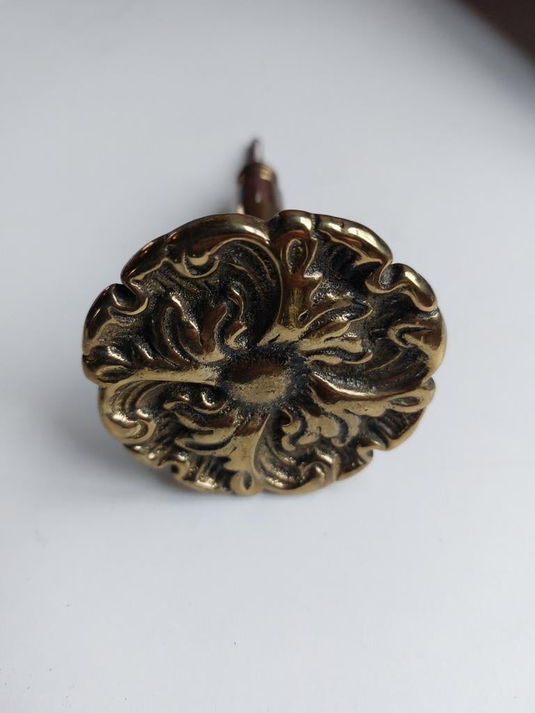 Antieke messing gordijnroede eindknop, sierlijk design, Ophalen