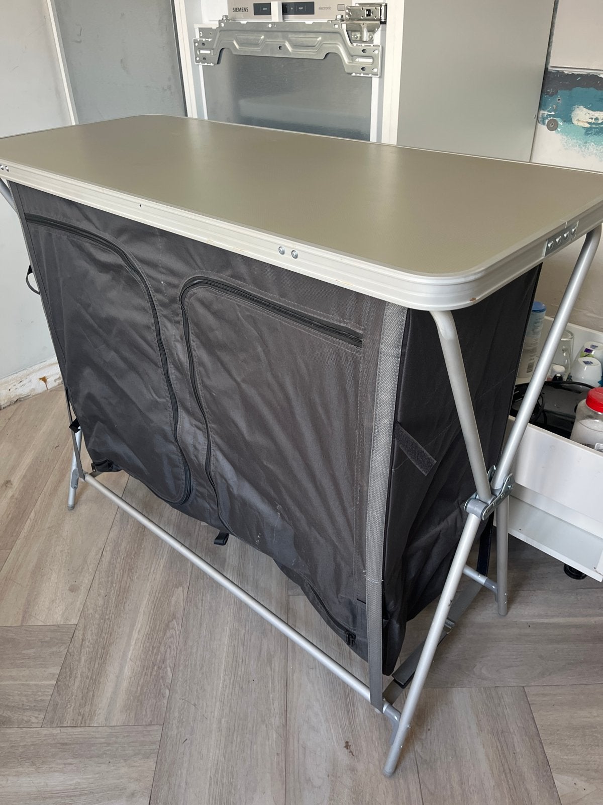 Obelink campingkast met inlegplanken - 110x47x90cm, Ophalen, Gebruikt