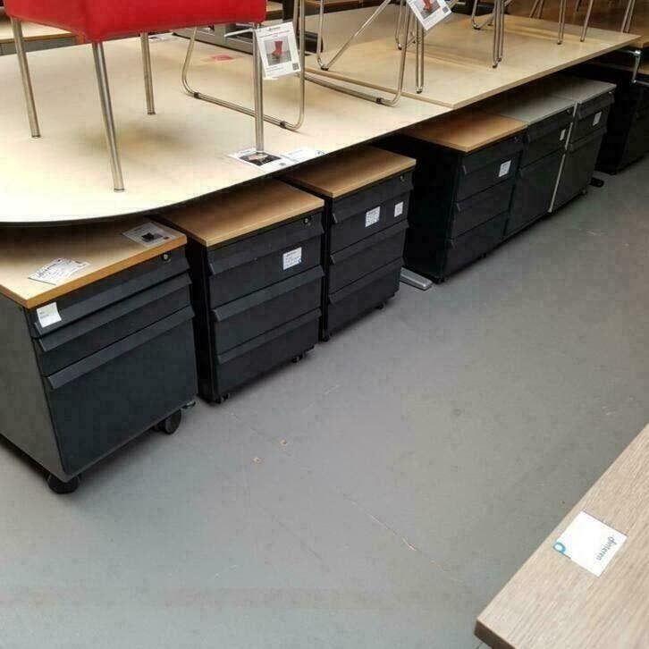 Diverse professionele stalen bureau ladekasten laden kasten, Ophalen, Gebruikt, 5 laden of meer, X