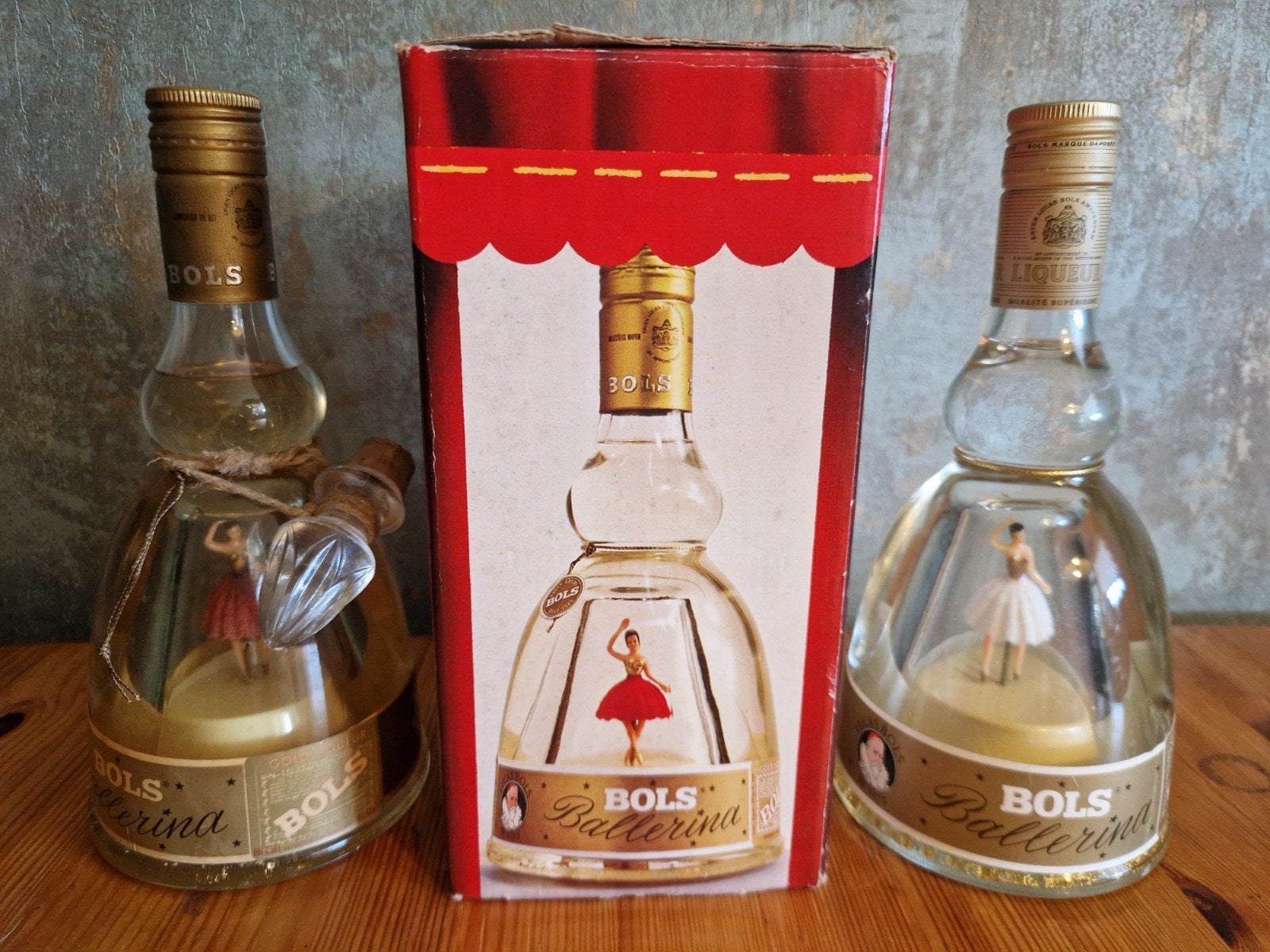 Bols Ballerina Likeurflessen - 2 stuks, vintage, Antiek en Kunst, Ophalen of Verzenden