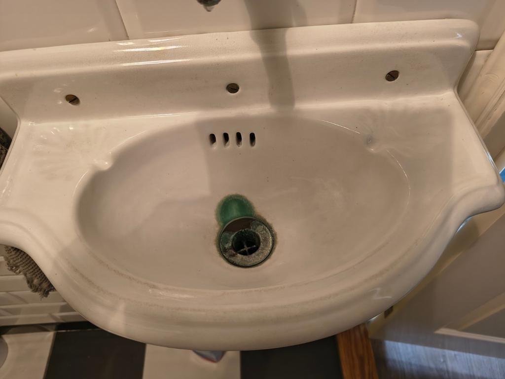 Fonteintje, Frans antiek, Ophalen, Gebruikt, Steen, Toilet