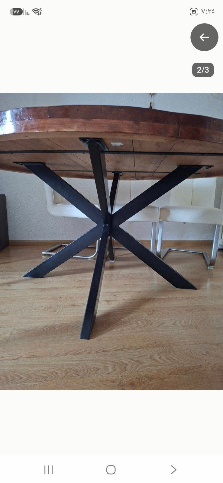 Ronde eettafel met metalen onderstel, Huis en Inrichting, Gebruikt, Rond, Industrieel, Modern, Vier personen