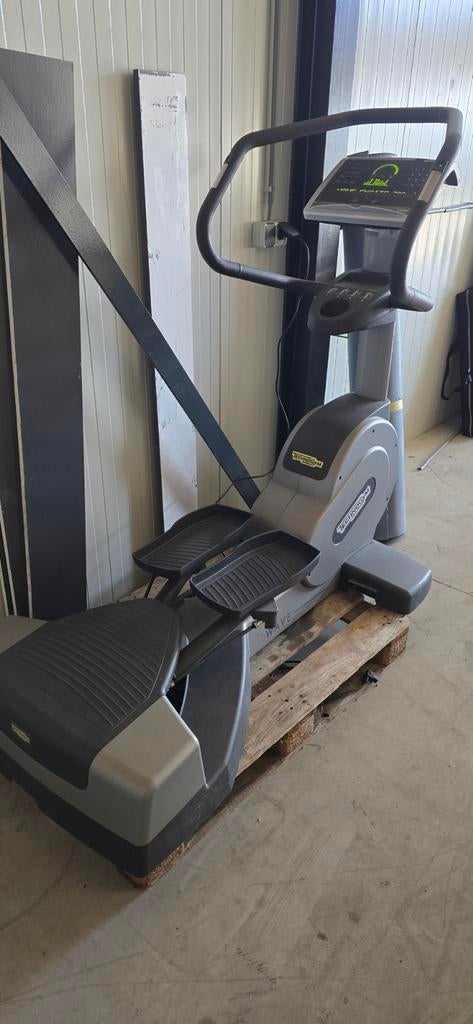 Technogym cardio apparaat thuis gym, Sport en Fitness, Fitnessmaterialen, Ophalen, Zo goed als nieuw, Overige typen