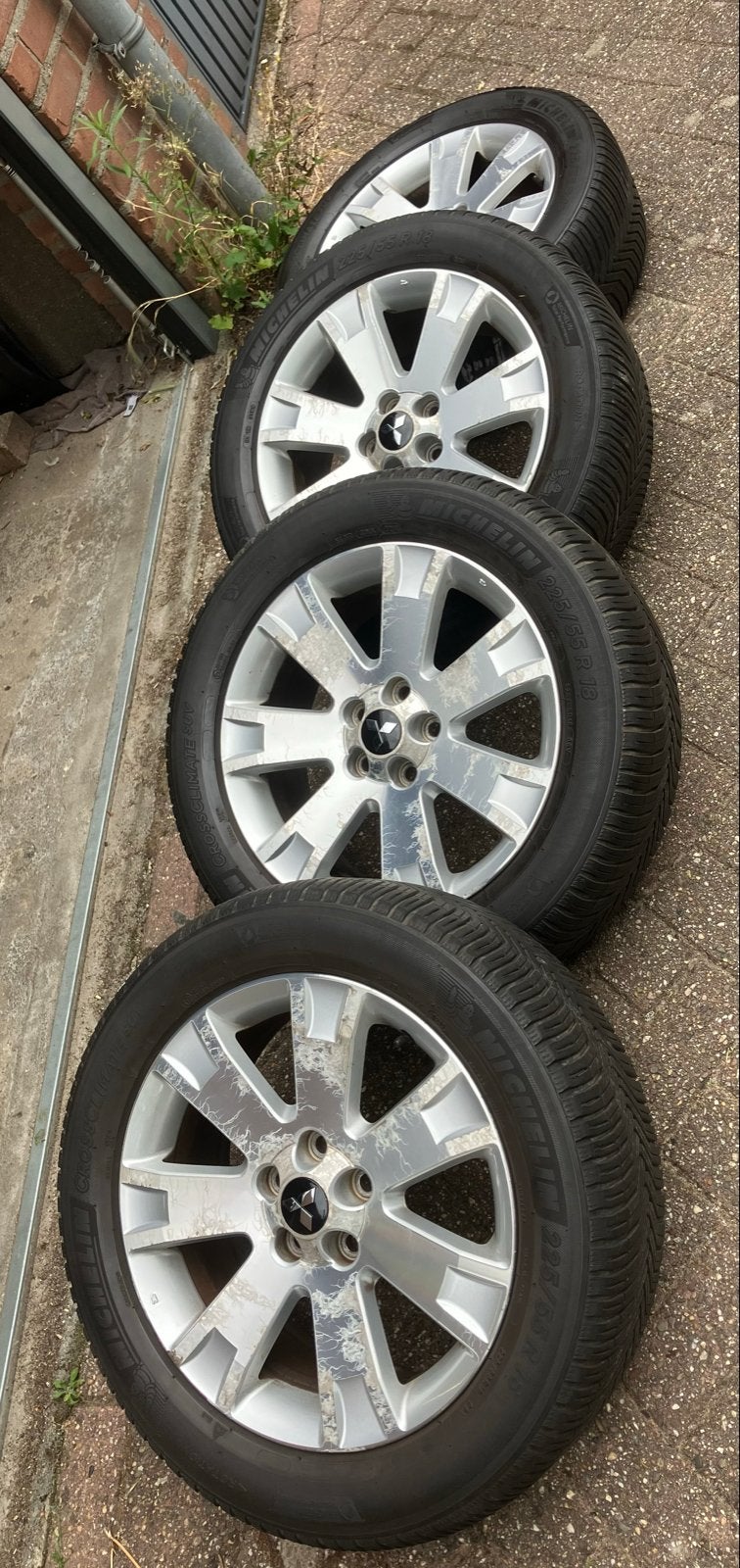 Mitsubishi Outlander velgen met Michelin allseason banden, Ophalen, 18 inch, Gebruikt, Banden en Velgen