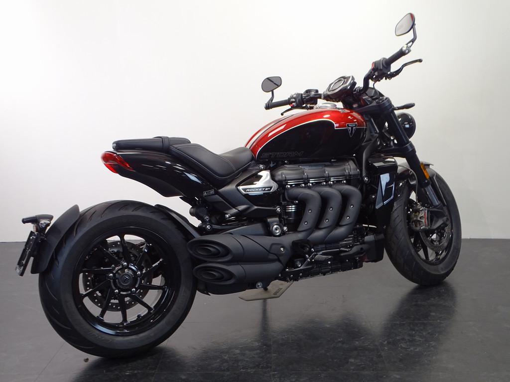 Triumph Rocket III STORM R - foto 3