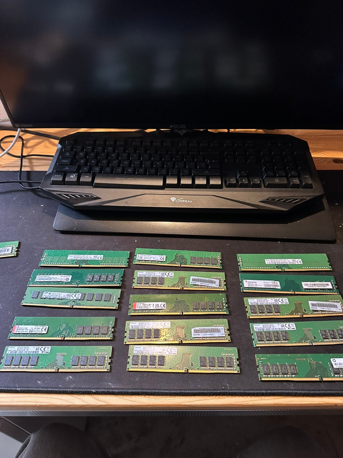 16GB DDR4 RAM | 2x8GB | 2400 / 2666MHz | Diverse Merken, DDR4, Ophalen of Verzenden, Zo goed als nieuw, Desktop