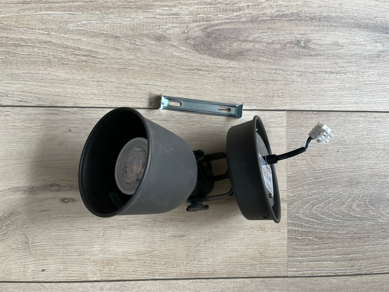 IKEA Hektar Spot - Zwart, Industrieel Design, Overige lichtbronnen, Overige fittingen, Ophalen of Verzenden, Zo goed als nieuw