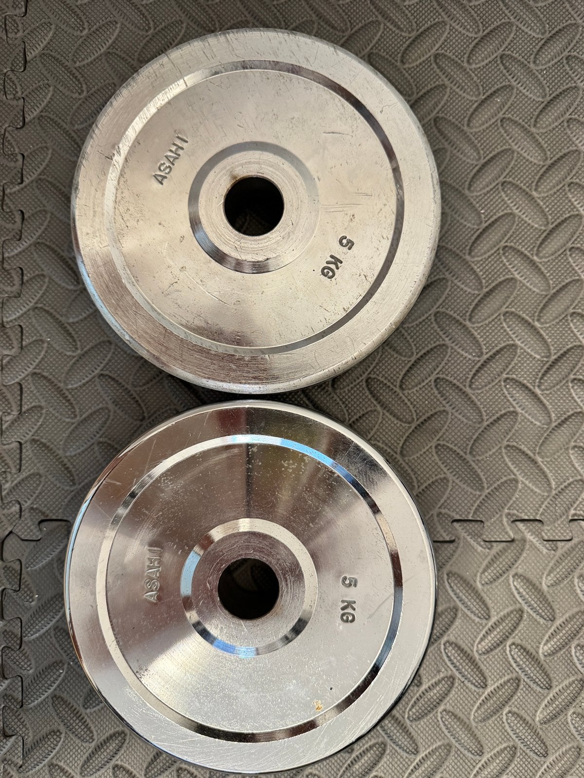 Halterschijven 5 kg + 5kg, Sport en Fitness, Fitnessmaterialen, Ophalen, Gebruikt