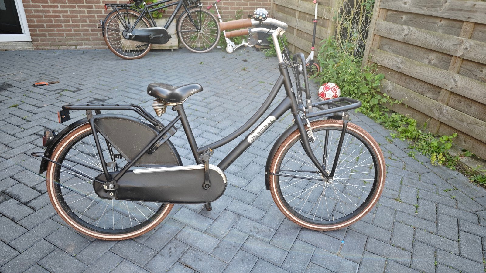 Popal Meisjesfiets 24 inch met voordrager, Ophalen of Verzenden, Gebruikt, 24 inch, Popal