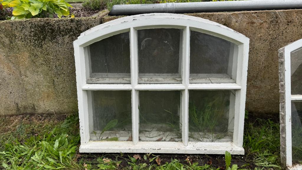 Authentieke betonnen stalramen - Extra groot, Doe-het-zelf en Verbouw, Ophalen, Gevelraam of Ruit, Gebruikt, Minder dan 80 cm