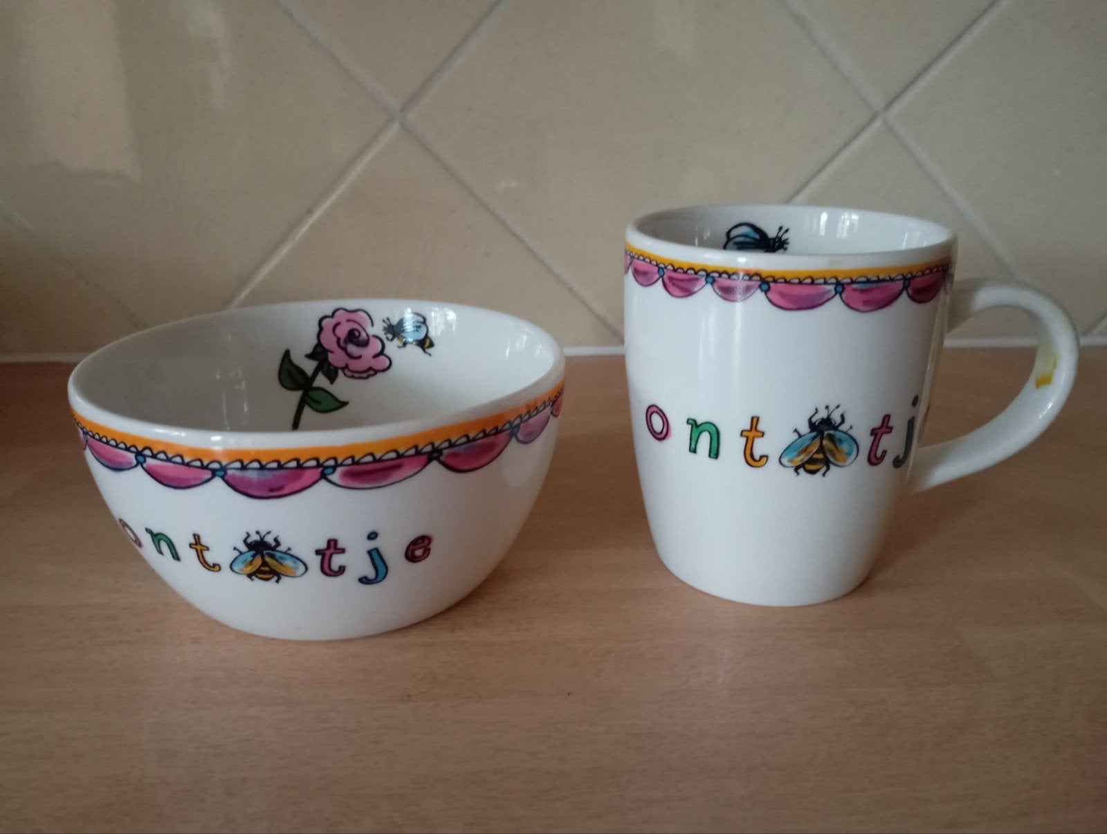 Kom en mok Douwe Egberts ontbijtje, Ophalen of Verzenden, Zo goed als nieuw, Kom(men), Overige stijlen