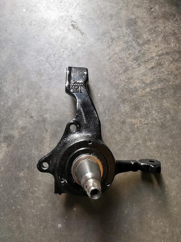Fusee rechts Volkswagen T3, Auto-onderdelen, Ophanging en Onderstel, Volkswagen, Ophalen of Verzenden