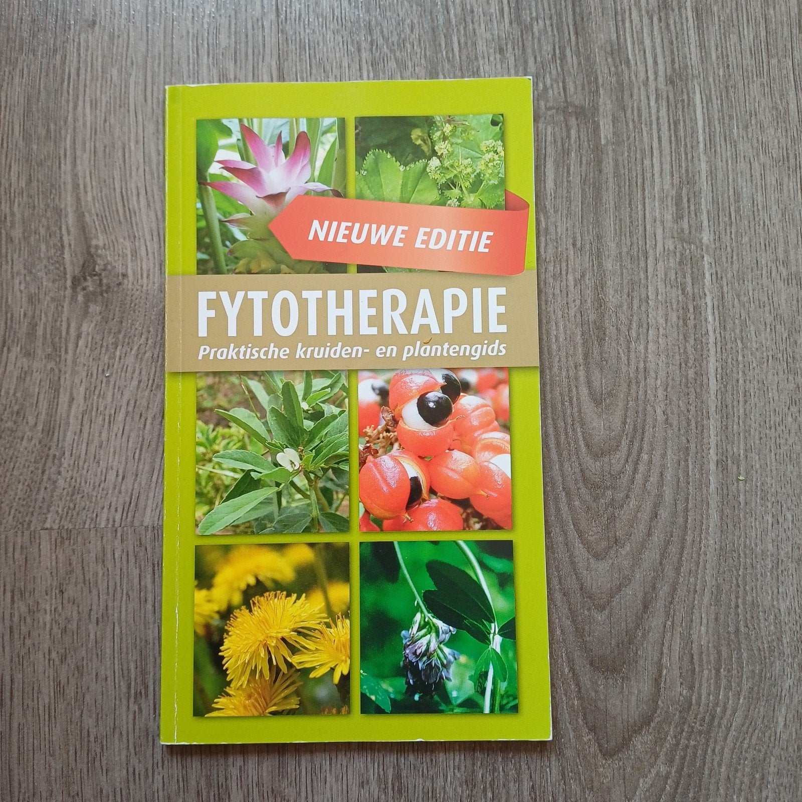 NIEUW Kruiden- en plantengids, Ophalen of Verzenden, Nieuw, Honden