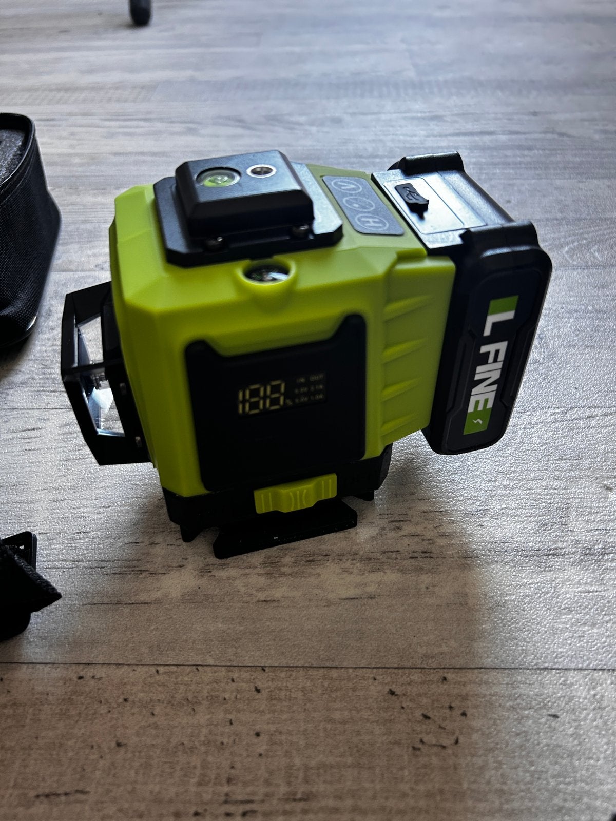 LFINE laserwaterpas 360 met accu en opbergtas, Ophalen of Verzenden, Nieuw