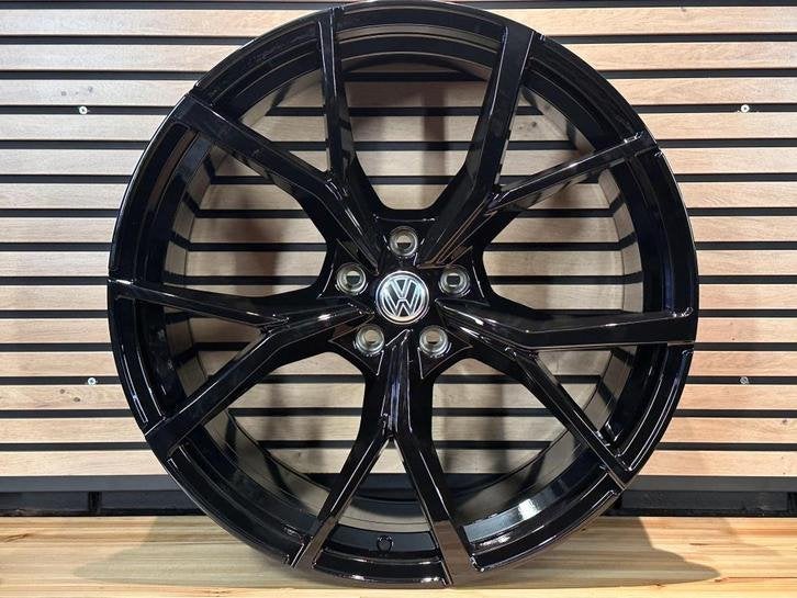 20" Estoril Fits VW Tiguan Passat T roc Golf 8 5x112 et38, Auto-onderdelen, Banden en Velgen, Niet ingevuld, 255 mm, Velg(en)