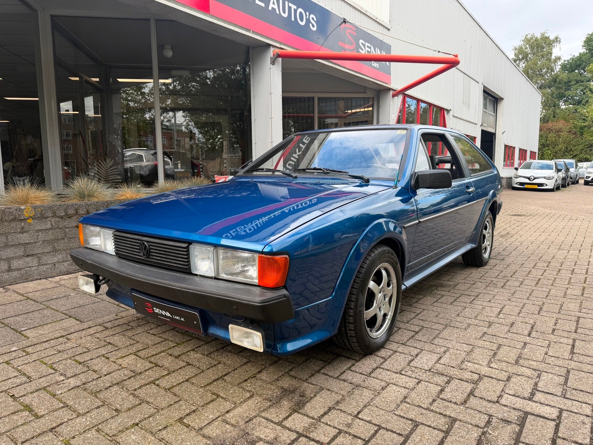 Volkswagen Scirocco 1.8 GT Automaat - 1986 - Inruil Mog !, Auto's, Stof, Gebruikt, Grijs, Geïmporteerd