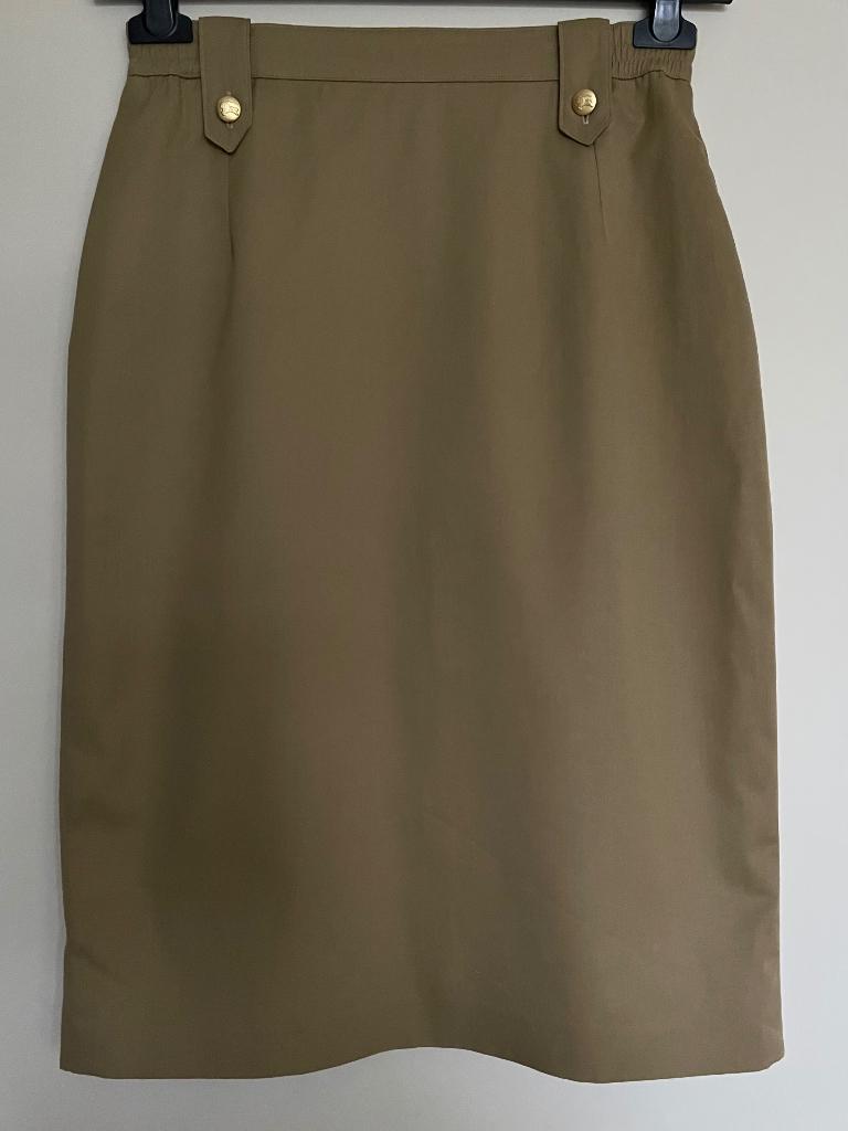 kaki katoenen rok van Burberrys, Kleding | Dames, Rokken, Nieuw, Maat 38/40 (M), Groen, Onder de knie, Verzenden