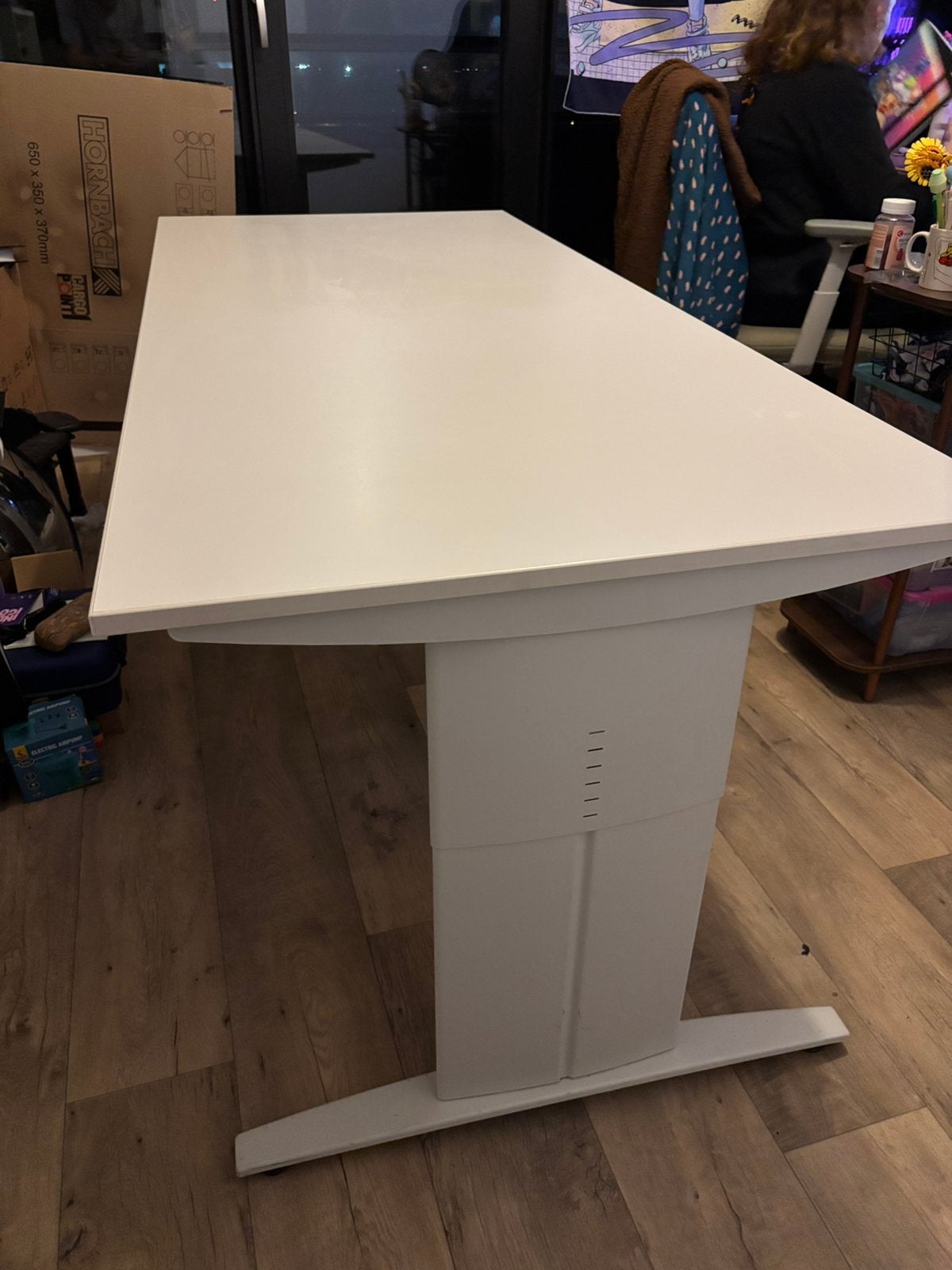 Bureau wit 180x80, Ophalen, Gebruikt, In hoogte verstelbaar, 180 cm
