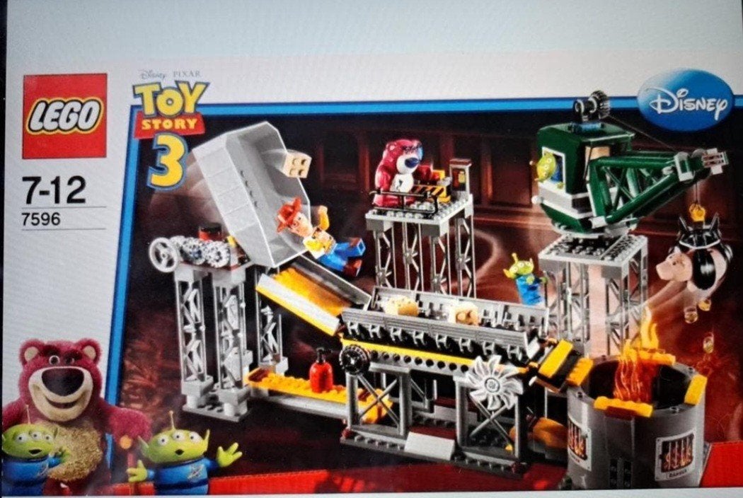 LEGO Toy Story 3 set 7596: Afvalpers Ontsnapping, Compleet, Lego, Ophalen of Verzenden, Zo goed als nieuw