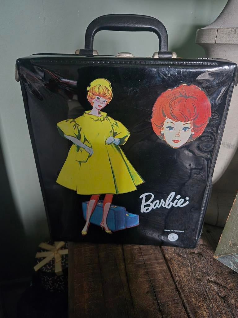 Vintage Barbie jaren 60 koffer Germany variant, Verzamelen, Ophalen of Verzenden, Gebruikt