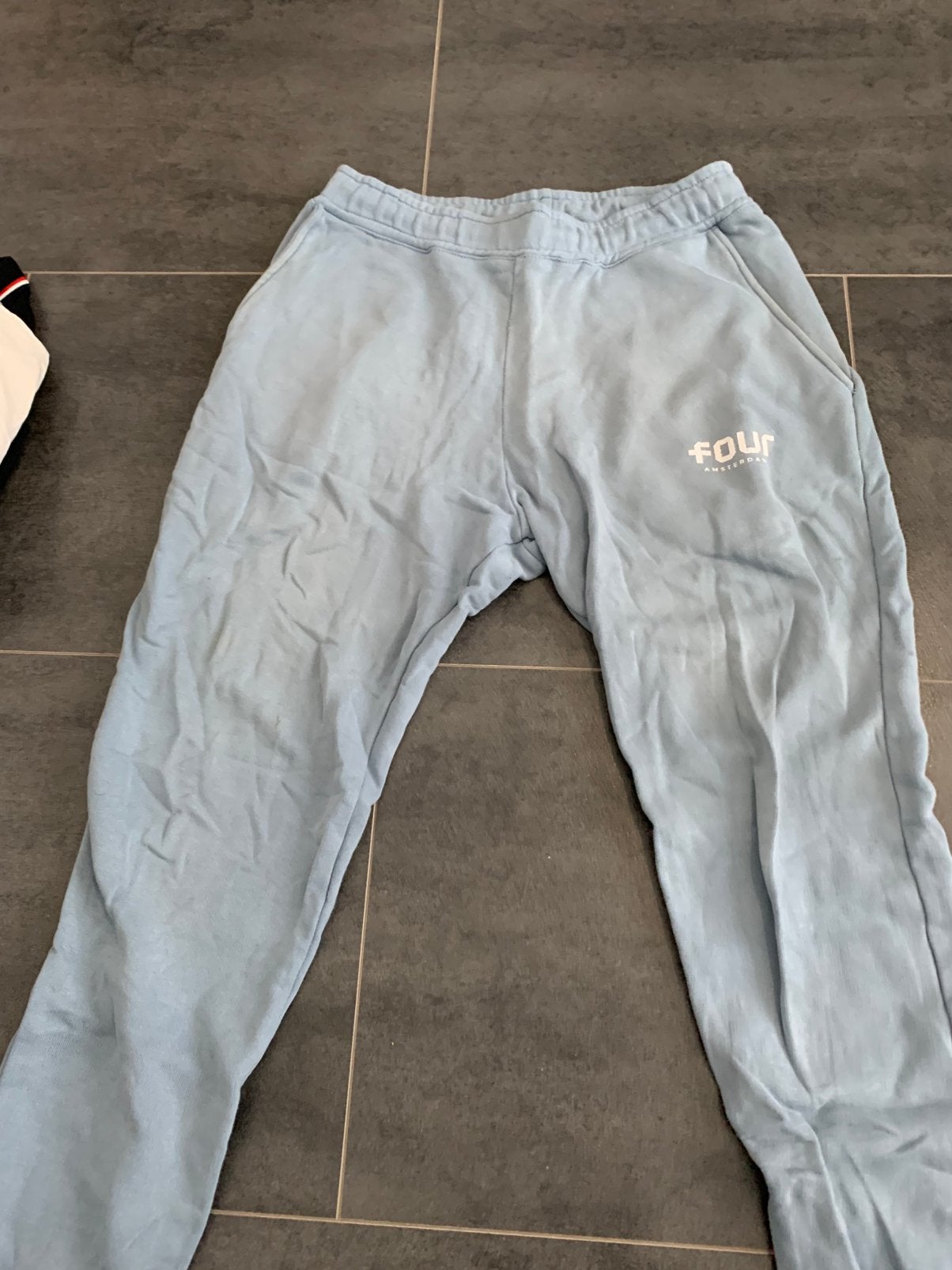 Four broek, Ophalen of Verzenden, Zo goed als nieuw, Maat 46 (S) of kleiner