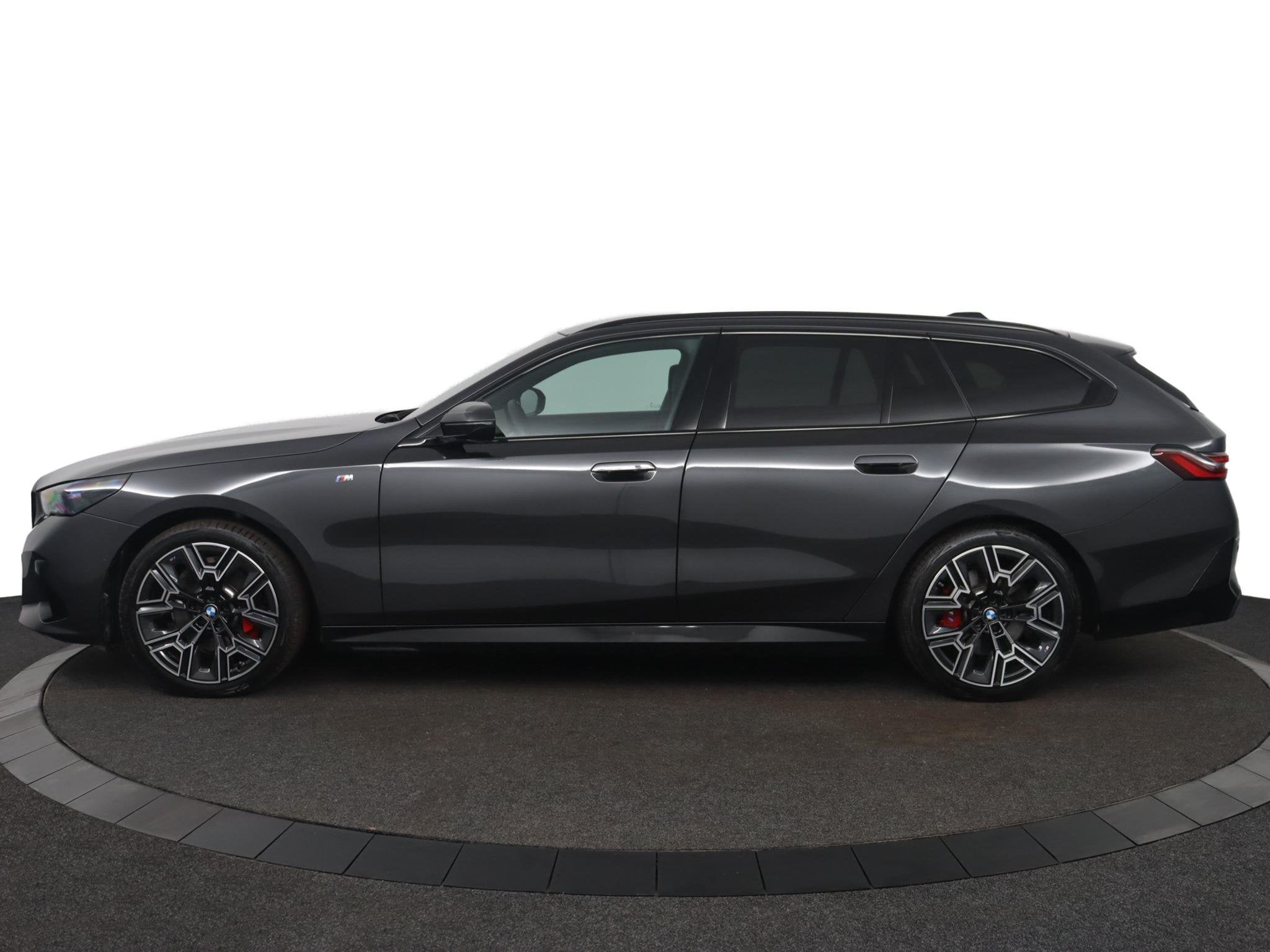 BMW 5-serie Touring 520i | M Sportpakket Pro | Driving Assis, Auto's, 1998 cc, Gebruikt, 4 cilinders, 208 pk
