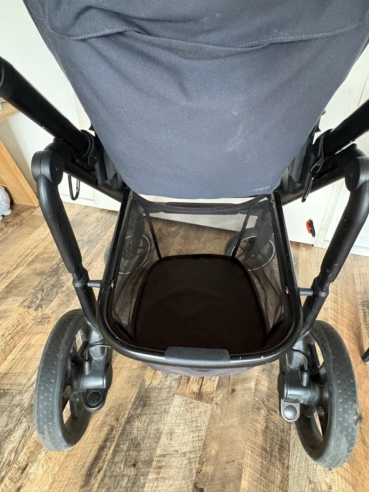 Foto 14 van Maxi-Cosi Plaza+ kinderwagen, nog helemaal goed