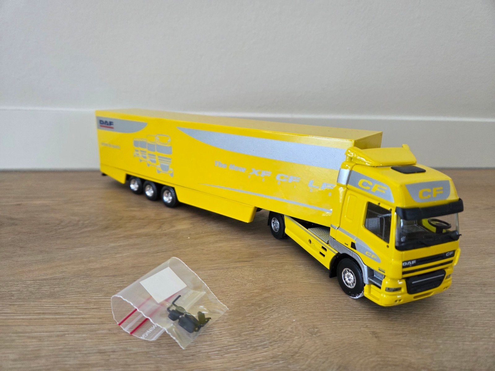 Lion Toys Daf 85 CF Demo geel ( Liontoys ), Ophalen of Verzenden, Nieuw, Bus of Vrachtwagen, Lion Toys