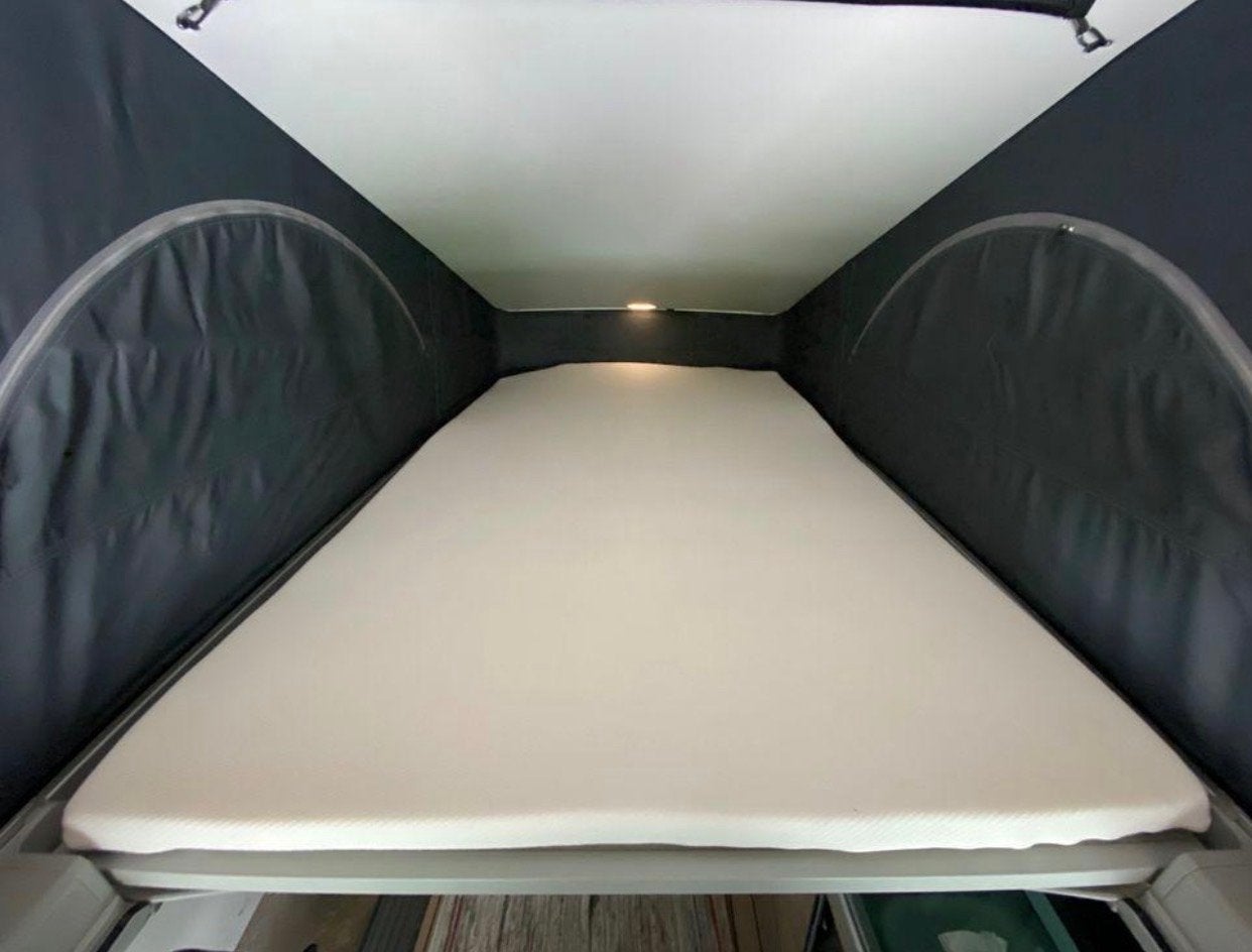 Schuimmatras 195x110x4 cm voor hefdak/camper, Caravans en Kamperen, Camper-accessoires, Ophalen, Gebruikt